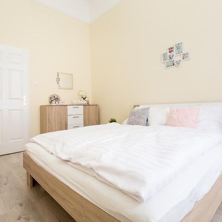 Bpm: Dob70 Classic Apartment In Downtown บูดาเปสต์ ห้อง รูปภาพ