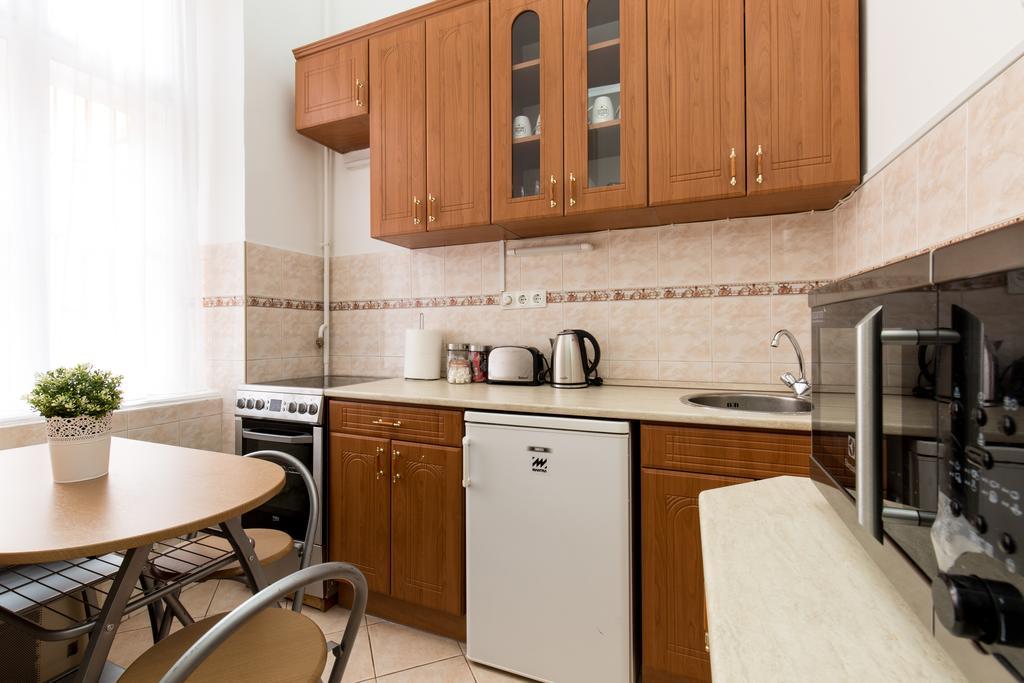 Bpm: Dob70 Classic Apartment In Downtown บูดาเปสต์ ห้อง รูปภาพ